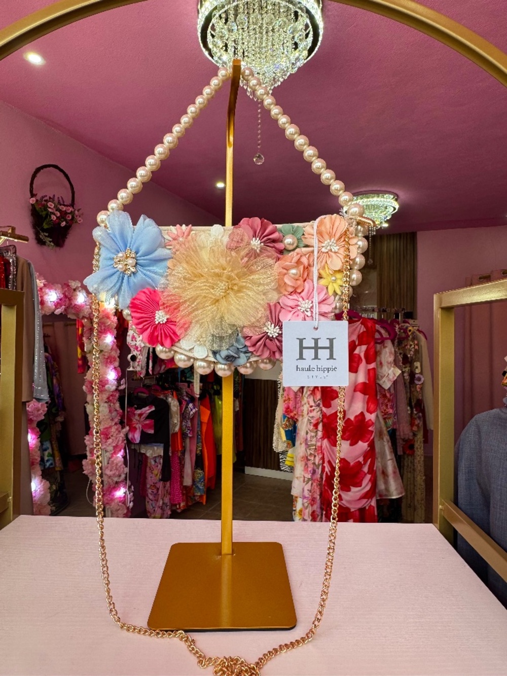 Floral Pearl Statement Shoulder Bag โ Romantic Cottagecore Purse ๐ธโจ - Picture 1 of 2